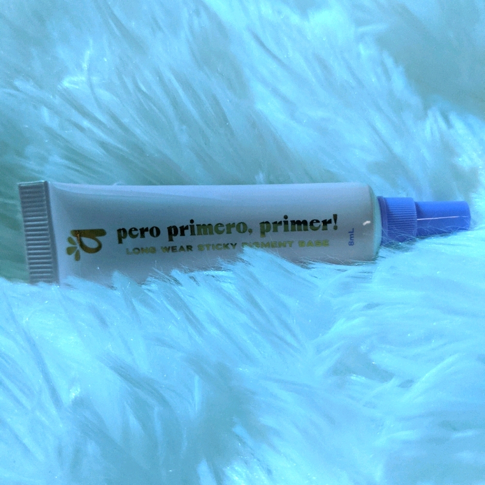 Eyeshadow primer